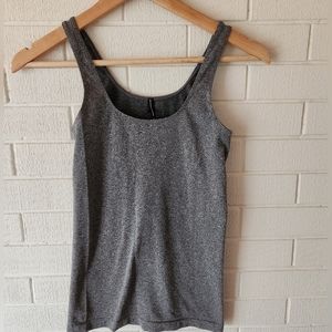 Aritzia Babaton seamless tank in Heather grey in size Extra Small